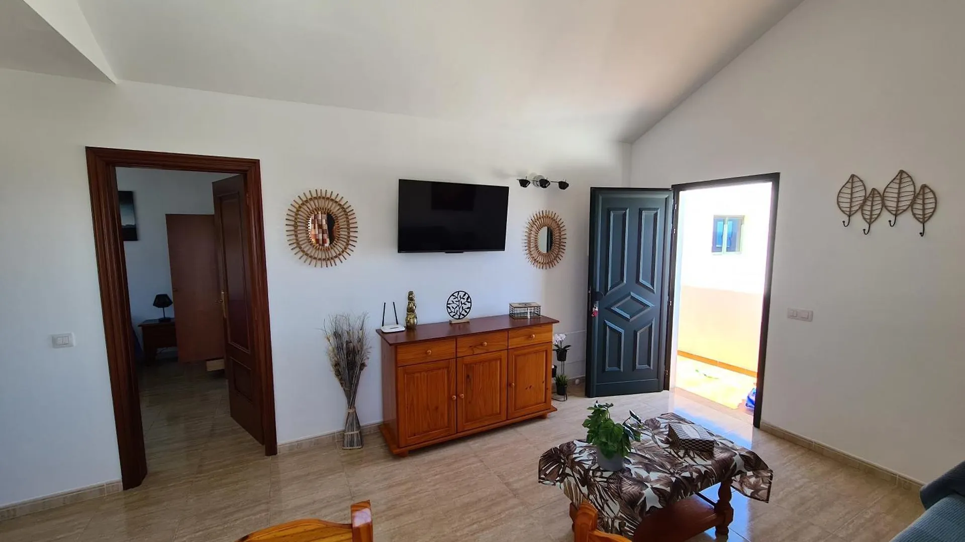 Bella Vista - Africa Apartment Tias